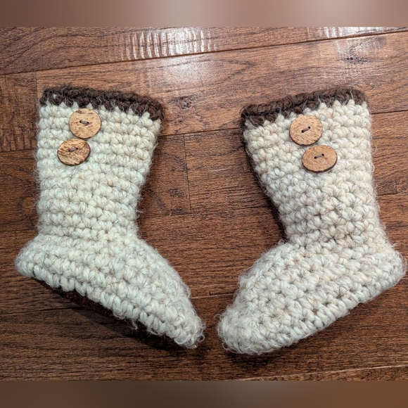 Handmade Wool Suede & Shearling Cream & Brown Crochet Baby Boots Sz 1-2 Years - Picture 2 of 7
